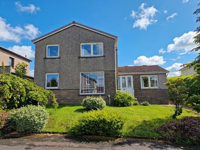 5 Bedroom Flat To Rent In Cairnsmore Drive, Glasgow, G61