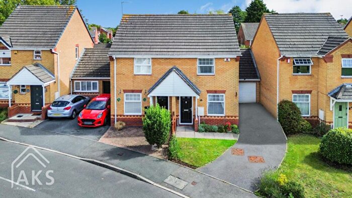 2 Bedroom Semi-Detached House For Sale In Bren Way, Hilton, DE65