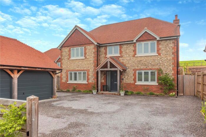 5 Bedroom Detached House For Sale In Oakes Close, Porton, Salisbury, Wiltshire, SP4