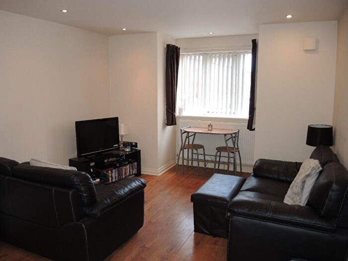 2 Bedroom Flat To Rent In Maberley View, Wavertree, Liverpool, L15