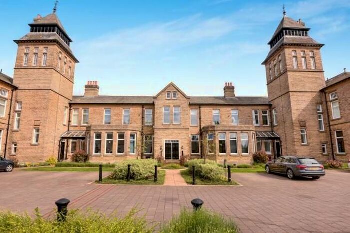 1 Bedroom Flat To Rent In Clifford Drive, Menston, Ilkley, LS29