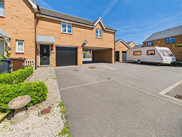 2 Bedroom Flat For Sale In Kittiwake Court, Bude, EX23