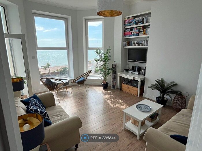 2 Bedroom Flat To Rent In Park Lane Mansions, St. Leonards-On-Sea, TN37