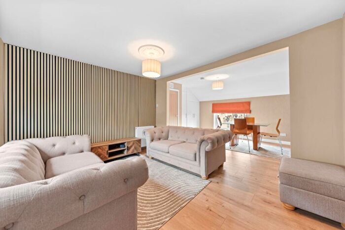 3 Bedroom Apartment For Sale In Stirling Street, Alva, FK12