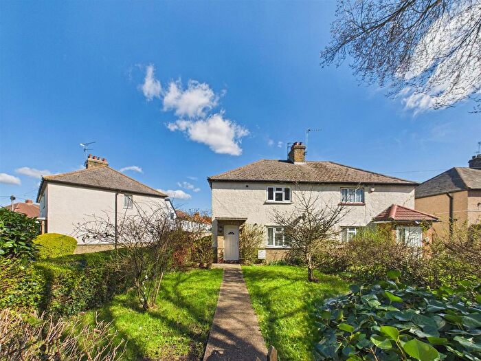 3 Bedroom Semi-Detached House For Sale In Eastcote Lane, Northolt, UB5