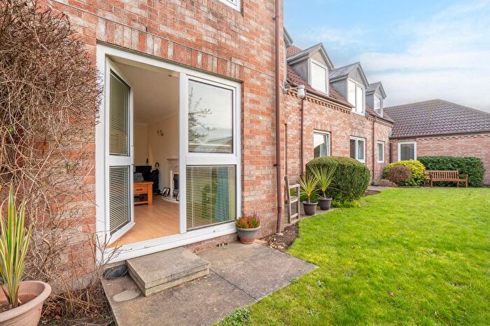 1 Bedroom Flat For Sale In Front Street, Acomb, York, YO24