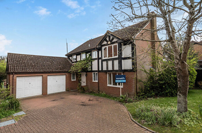 5 Bedroom Detached House For Sale In Fletcher Gardens, Bracknell, Berkshire, RG42