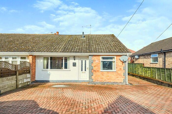 3 Bedroom Semi-Detached House To Rent In Fenton Avenue, Blackfordby, Swadlincote, Leicestershire, DE11