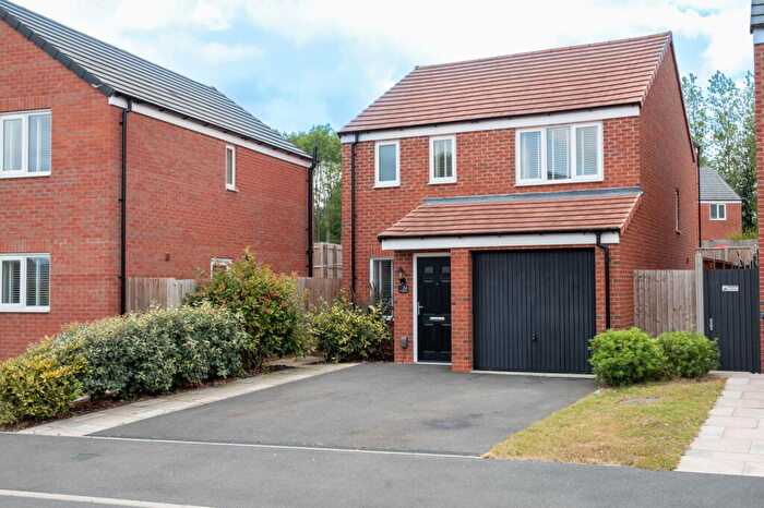 3 Bedroom Detached House For Sale In Leveret Way, East Leake, LE12