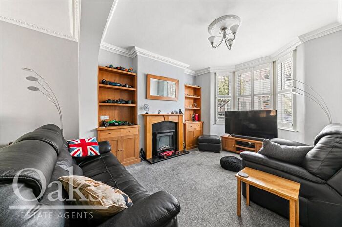 3 Bedroom Terraced House For Sale In Dalmally Road, Addiscombe, CR0