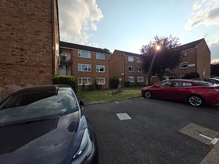 Studio To Rent In Bedford House, UB5