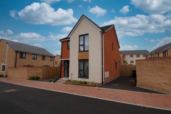 3 Bedroom Detached House To Rent In Clos Y Gadwyn, Cardiff(City), CF5