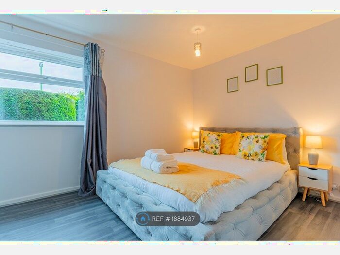 1 Bedroom Flat To Rent In Block Heathmere Drive, Birmingham, B37