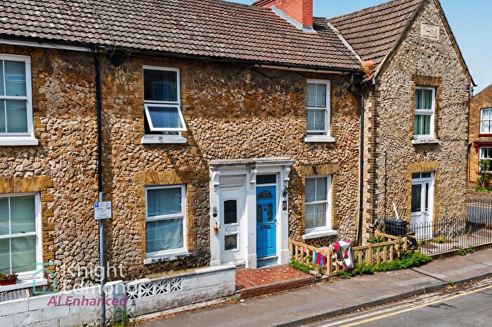 2 Bedroom Terraced House For Sale In Alexandra Street, Maidstone, ME14
