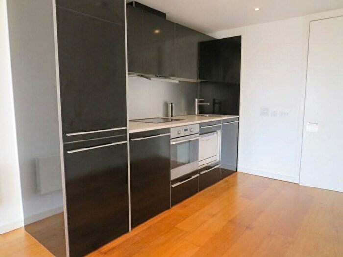 2 Bedroom Property To Rent In Bedminster, Airpoint, BS3