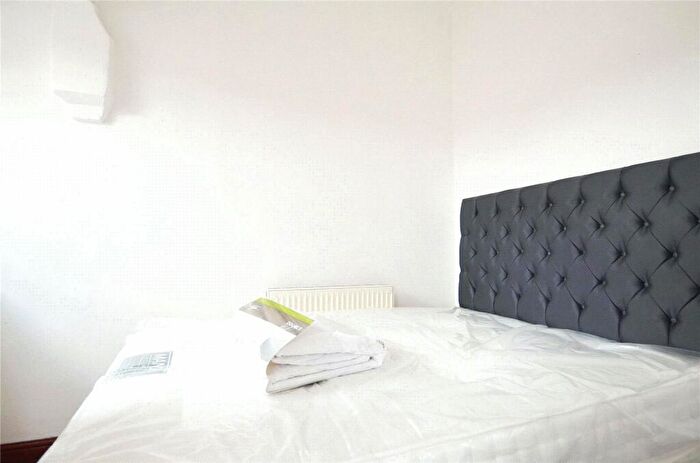 5 Bedroom Terraced House To Rent In Hathersage Road, Manchester, Greater Manchester, M13