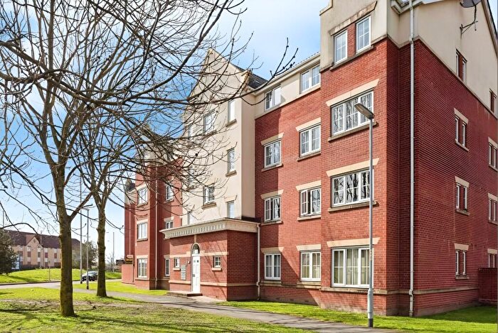 2 Bedroom Flat To Rent In Hyde Road, Gorton, Manchester, M12