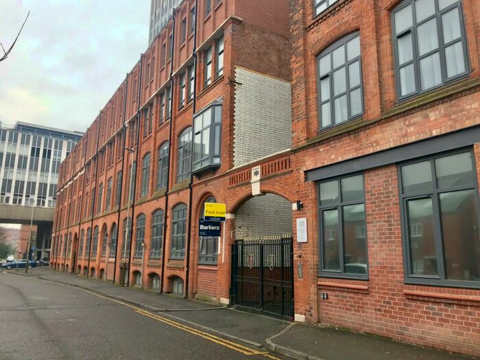 5 Bedroom Apartment To Rent In Clyde Court, Erskine Street, LE1