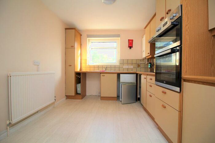 2 Bedroom Flat To Rent In Dane Road, Margate CT9