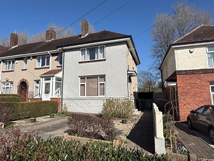 3 Bedroom End Of Terrace House For Sale In Hallowmoor Road, Wisewood, Sheffield, South Yorkshire, S6