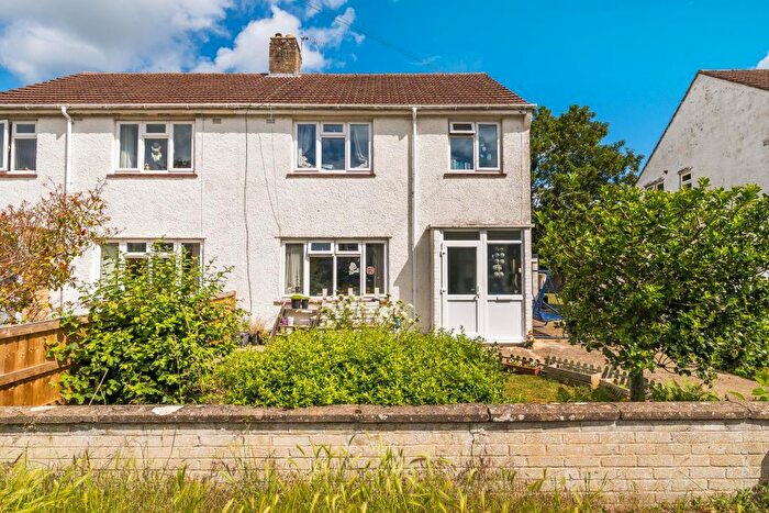 3 Bedroom Semi-Detached House For Sale In Arlington Drive, Old Marston, OX3