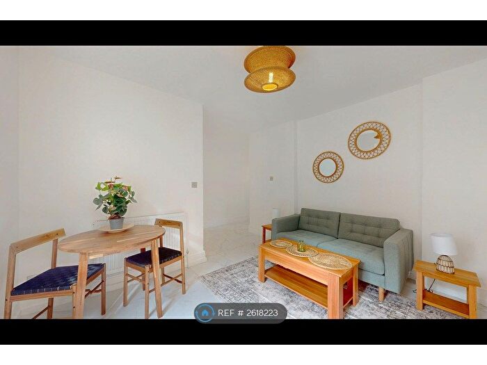 1 Bedroom Flat To Rent In Albion Road, London, N16