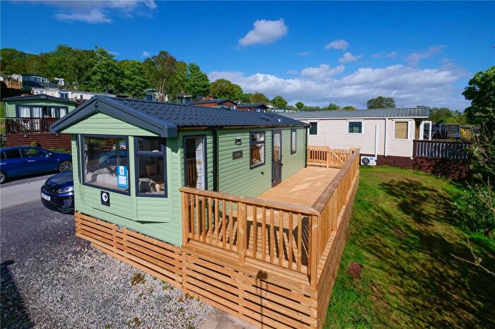 2 Bedroom Detached House For Sale In Glen Road, Baildon, Shipley, West Yorkshire, BD17