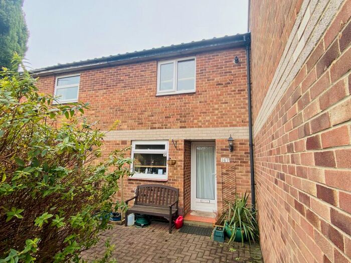 2 Bedroom Terraced House To Rent In Sinfin Avenue, Derby, DE24