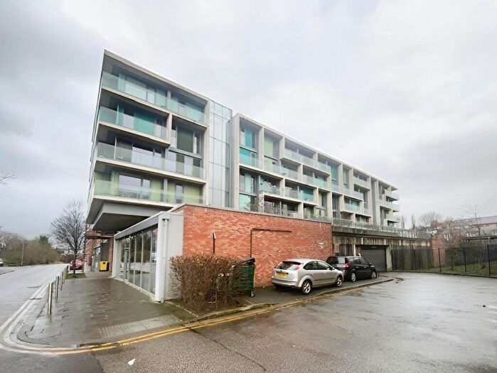 2 Bedroom Flat For Sale In Castle Street, Stalybridge, SK15