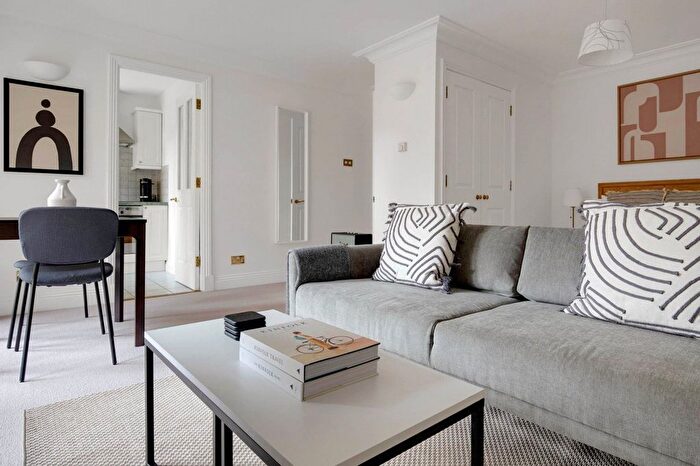 Studio To Rent In Walpole House, Westminster Square, Westminster Bridge Road, SE1