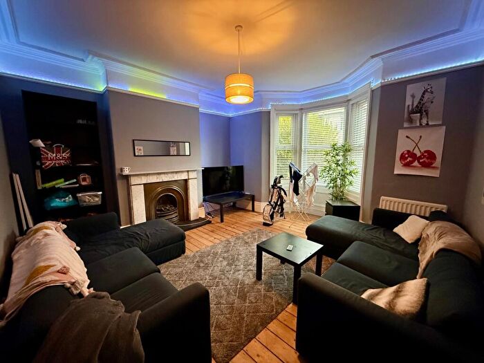 6 Bedroom House To Rent In Osborne Road, Jesmond, NE2