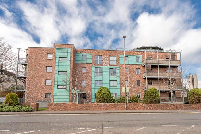 2 Bedroom Flat For Sale In / Telford Grove, Edinburgh, EH4