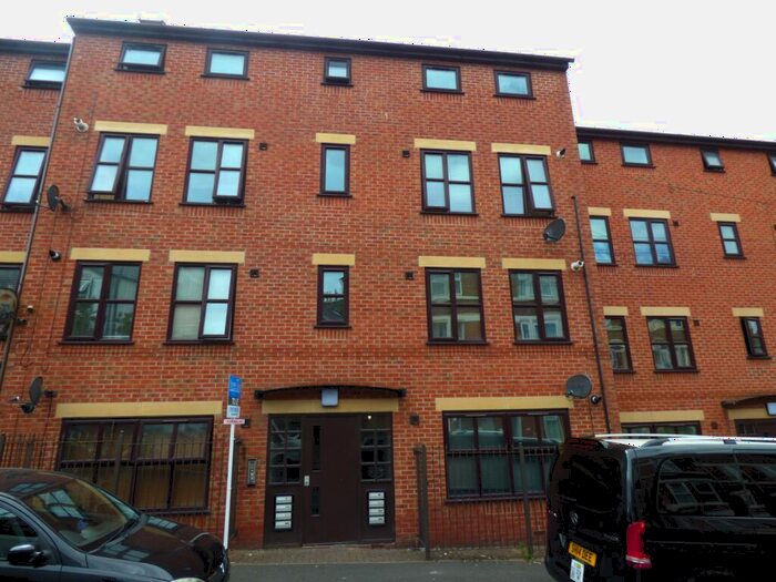 2 Bedroom Flat To Rent In The Yard, NG7