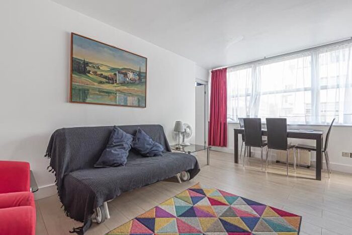 1 Bedroom Flat To Rent In Kensington Church Street, London, W8
