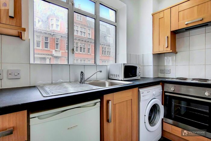 Studio To Rent In Warren Court, Euston Road, Fitzrovia, London, NW1