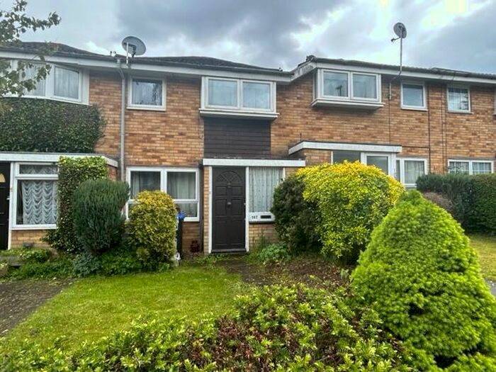 3 Bedroom Property To Rent In Rickyard Road, Abington, Northampton, NN3