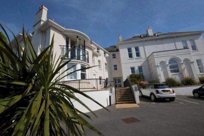 2 Bedroom Flat To Rent In Cary Road, Torquay, TQ2
