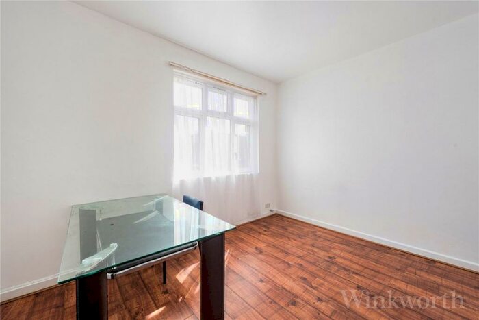 4 Bedroom Terraced House To Rent In Montacute Road, London, SE6