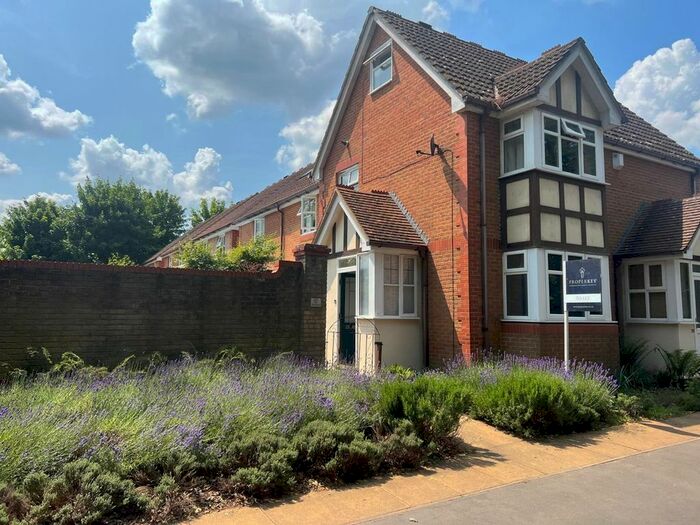 2 Bedroom End Of Terrace House To Rent In The Orchard, Virginia Water, GU25