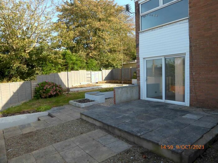 3 Bedroom End Of Terrace House To Rent In Bron Y Dre, Carmarthen, SA31