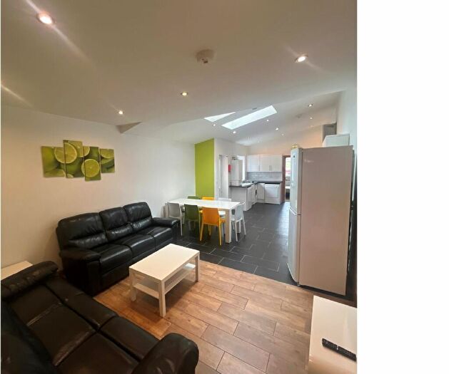 7 Bedroom House To Rent In Dartmouth Road, Selly Oak, Birmingham, West Midlands, B29