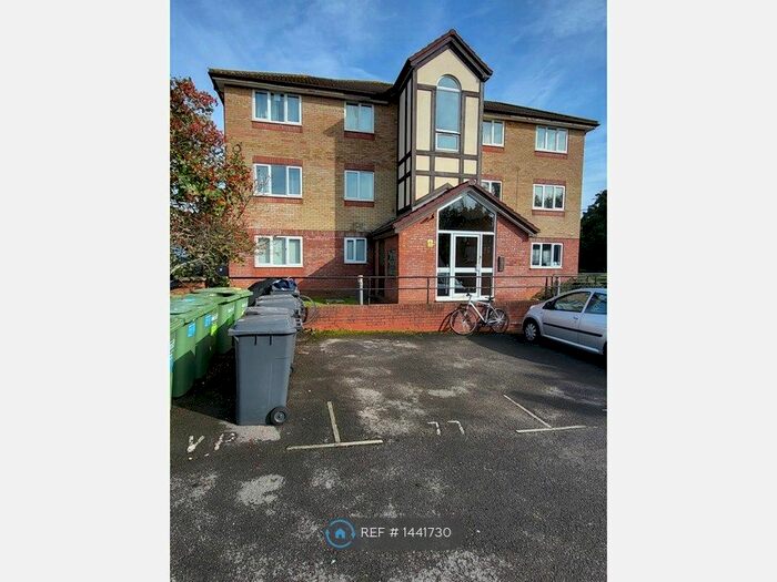 1 Bedroom Flat To Rent In Chequers Court, Bradley Stoke, Bristol, BS32