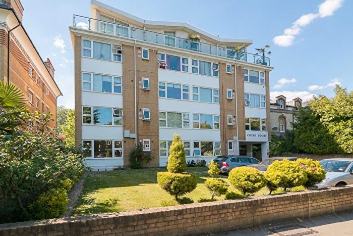 1 Bedroom Flat To Rent In Keswick Road, London, SW15