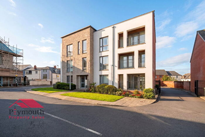 1 Bedroom Flat For Sale In Phelps Road, Plymouth, PL1