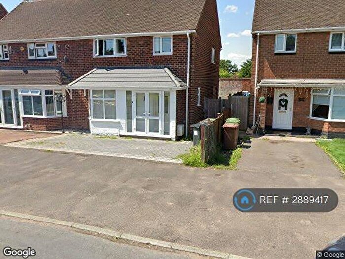 3 Bedroom Semi-Detached House To Rent In Laburnum Avenue, Birmingham, B37
