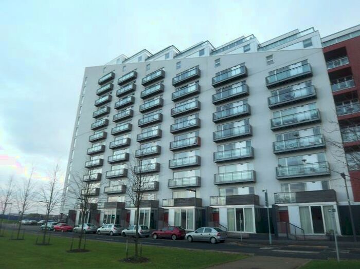 2 Bedroom Flat To Rent In Glasgow Harbour Terrace Flat /, G11