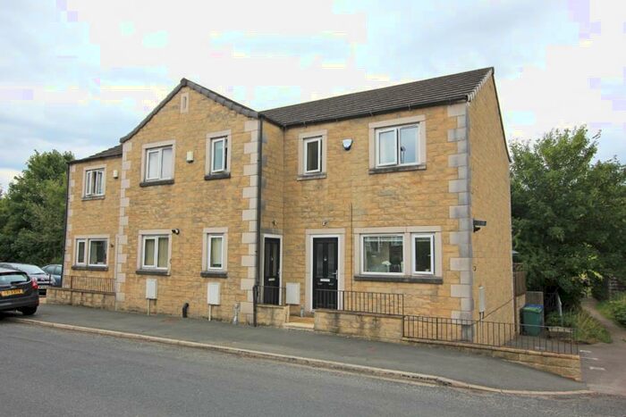 3 Bedroom Town House To Rent In Otley Road, Skipton, BD23