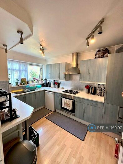 2 Bedroom Flat To Rent In Bilsby Lodge, Wembley, HA9