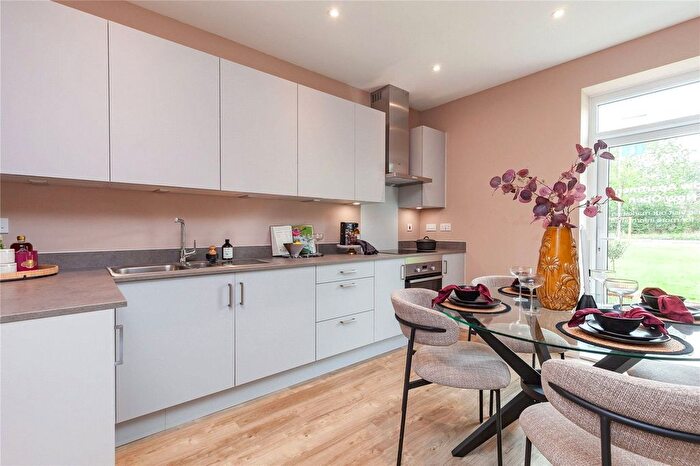 2 Bedroom Flat For Sale In Priory Grove, Banbury Road, Oxford, OX2