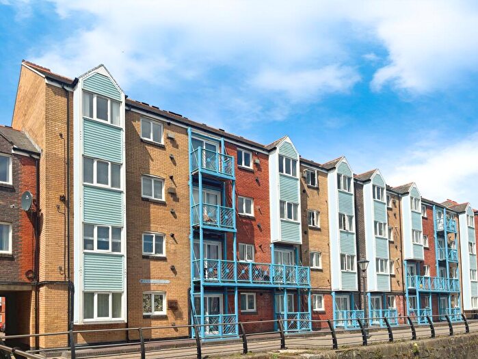 1 Bedroom Flat To Rent In Abernethy Quay, SA1